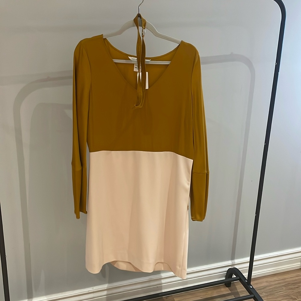 NWT Diane von Furstenberg Dress - Size 12